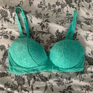 VS PUSH-UP BRALETTE